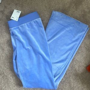 Ew with tag velvet pants